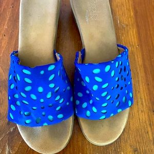 Aerosols Heelrest Wedges